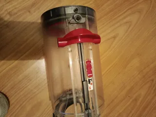 Depósito polvo aspiradora V11