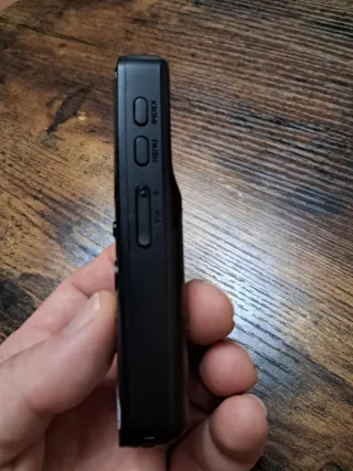 Grabadora Voz Philips VoiceTracer 4GB. Con pilas.