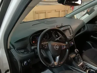 Opel Zafira 2018