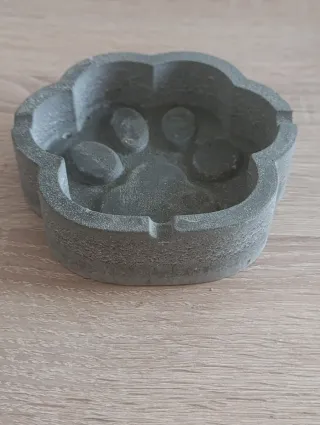 Cenicero Huella Perro Cemento Azul