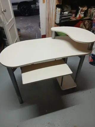 Mesa escritorio ordenador metal madera