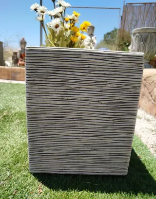 Jardinera rectangular piedra decoración exterior