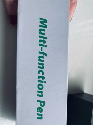 Bolígrafo espía oculto