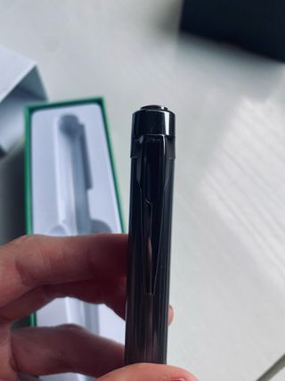 Bolígrafo espía oculto