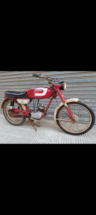 Ducati 48 TS Clásica