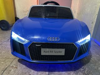 Coche y moto Eléctrico Audi y Vespa Eléctrica 12V