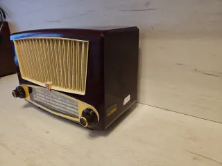 Radio Antigua Philips