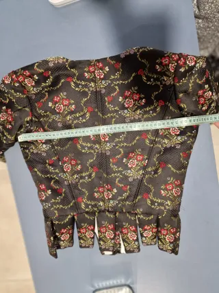 Traje de Fallera Negro y Rojo