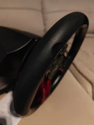 Volante Hori PS4/PC Inalámbrico