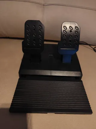 Volante Hori PS4/PC Inalámbrico