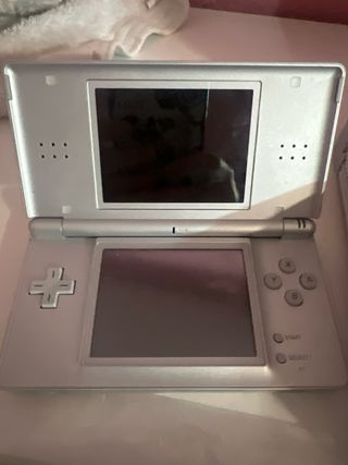 Nintendo DS Plata con juegos
