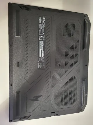 Portátil Gaming Acer Nitro V16 ANV16-41 Nero