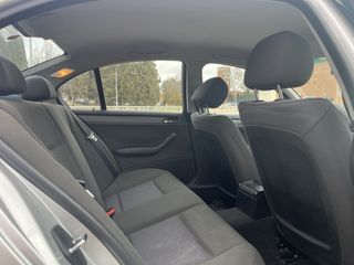 BMW 320d 150CV · Manual · ITV 2025 · Revisado