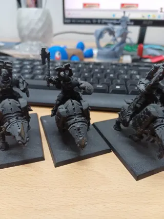 Figuras Warhammer Montadas