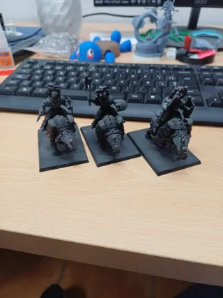 Figuras Warhammer Montadas