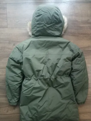 Parka Zara DNWR verde con capucha