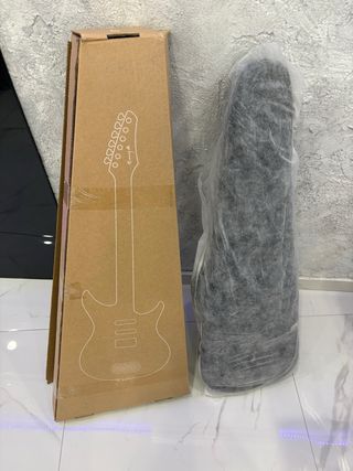 Chitarra bianca Enya Inspire