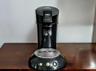 Cafetera Philips Senseo Marcella Negra