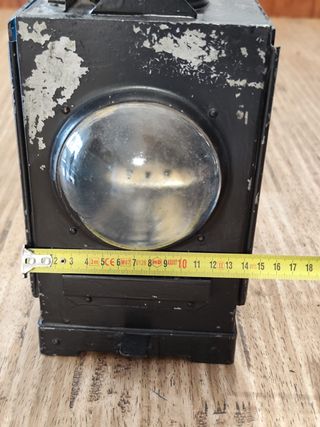 Antica lampada per segnalazione - lampada ferrovia