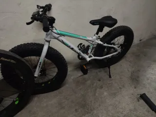 Bicicleta Fat Bike Blanca