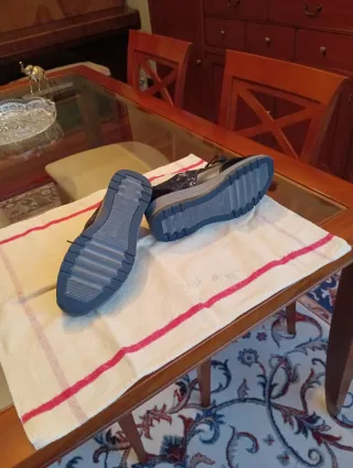 Zapatos Suave Talla 39 Negro.