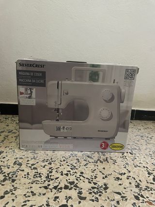 Máquina de coser SilverCrest