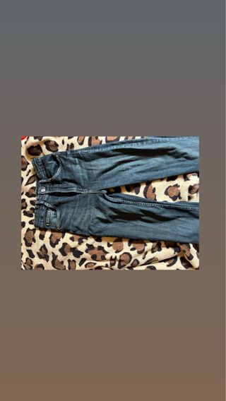 Pantalones Pull&Bear y Zara Talla M