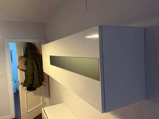 Armario blanco puerta abatible