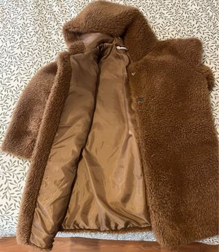 Abrigo de pelo marrón