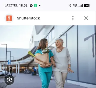 Acompañar a señoras mayores