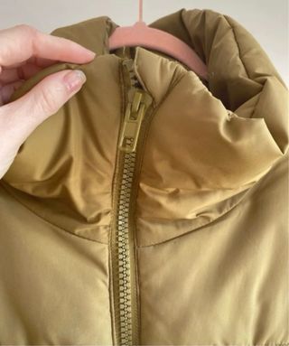 Chaleco acolchado H&M verde caqui