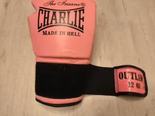 Guantes Boxeo Charlie Outlaw Rosa 12 oz