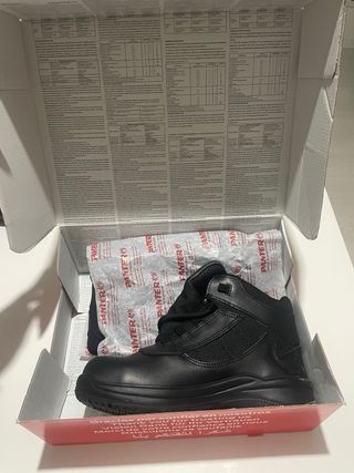 Botas de seguridad PANTER Talla 39. A estrenar.