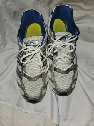 Zapatillas Mizuno Hombre Blancas y Azules