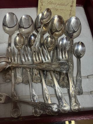 Cubiertos baño de plata