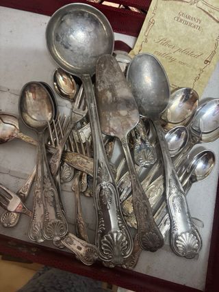 Cubiertos baño de plata