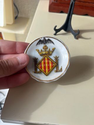 Plato decorativo escudo Valencia
