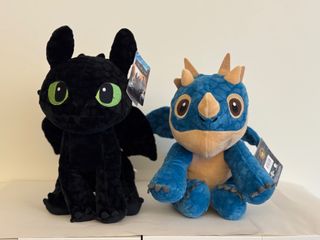 Lote 4 peluches Disney Stitch y Scrump
