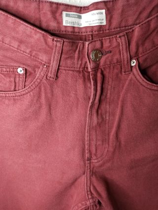 Pantalón Bershka ‘90s wide borgoña – usado