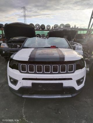 Piloto tras izq chrysler 230848 p55112683ad jeep