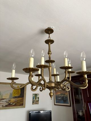 Lámpara de latón con 12 brazos