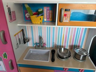 Cocina de juguete de madera