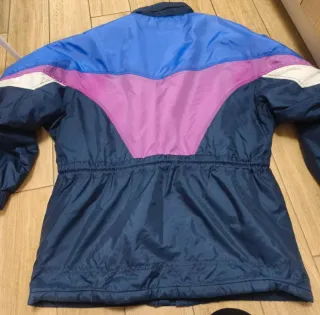 Bonito chaquetón unisex azul y morado