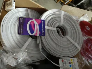 Kit Luces LED Tira Blanca y Roja DOS ROLLOS