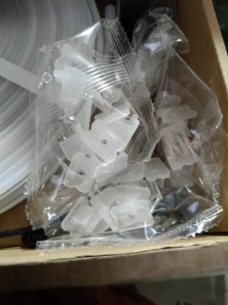 Kit Luces LED Tira Blanca y Roja DOS ROLLOS