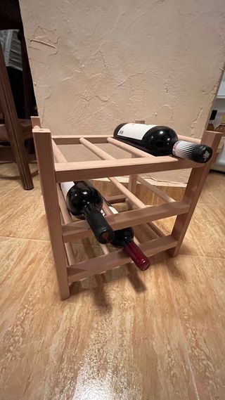Scaffale per vino in legno IKEA