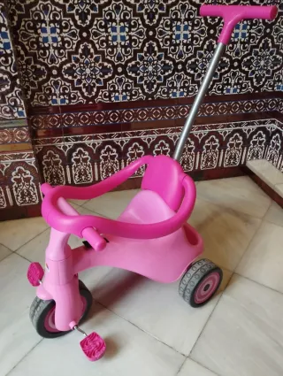 Triciclo bebé rosa con palo