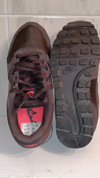 Zapatillas Nike Runner 2 Gris y negro