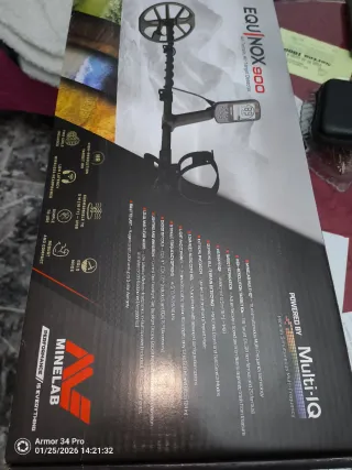 Minelab Equinox 900 Detector de Metales Nuevo