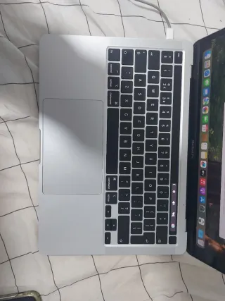 MacBook Pro 13 i7 2020